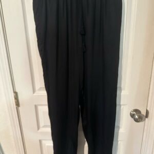 Uniqlo Black Ankle Pants